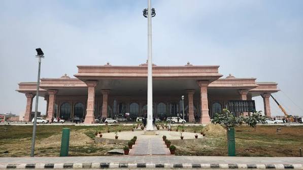 Maharishi Valmiki International Airport, Ayodhya